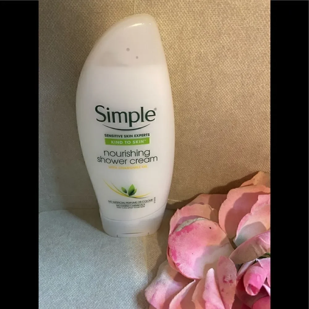 💥Simple Soothing Shower Cream with Chamomile Oil🎀